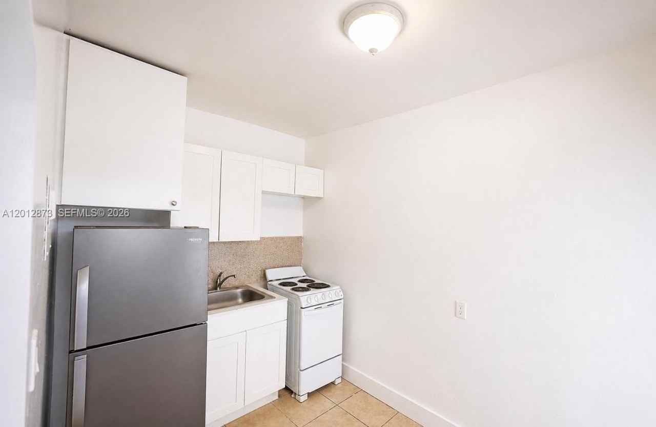 5305 Biscayne Blvd #209 - Photo 2 of 8