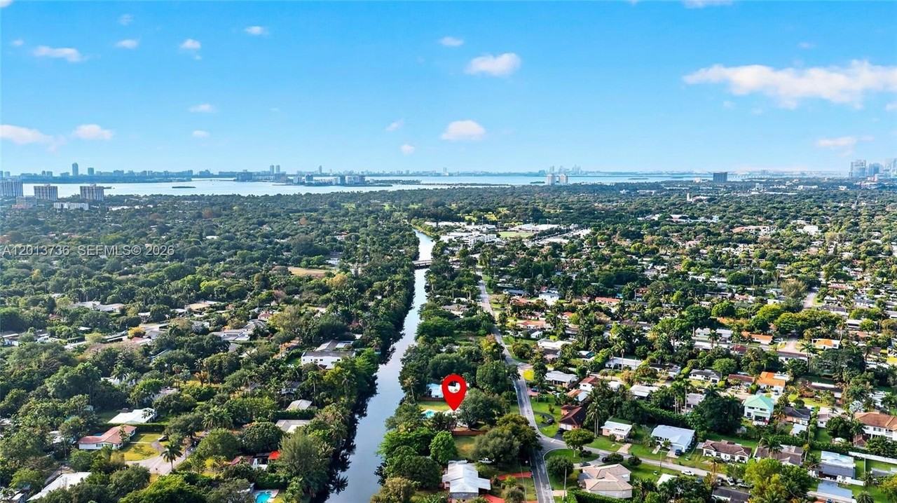 11665 W Biscayne Canal Rd - Photo 3 of 50