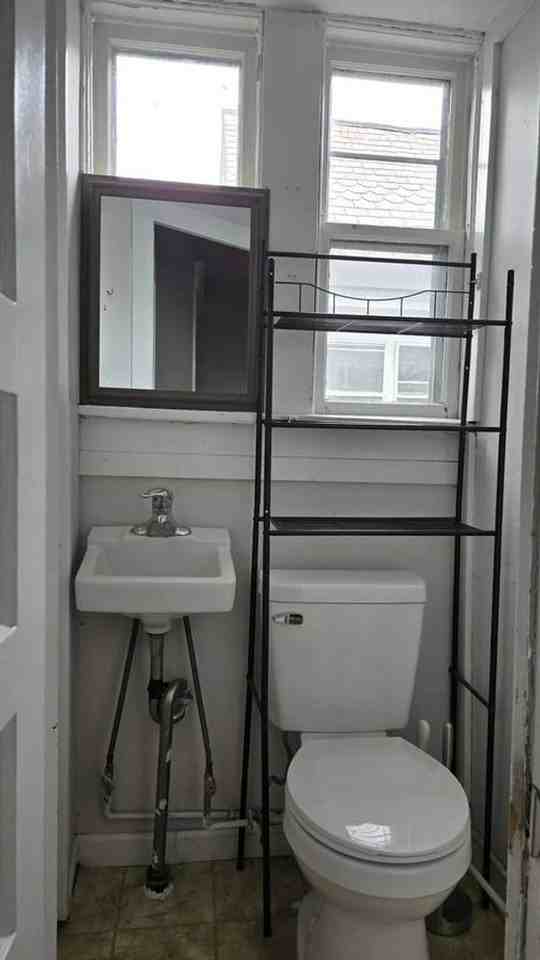 45 45 North Winooski Avenue - Upstairs Bedroom - Photo 6 of 7