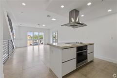434 Sw 10th St #A - Photo 1 of 1