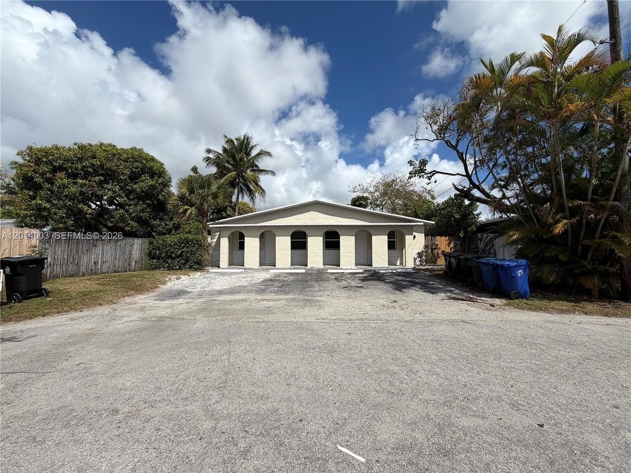 953 Sw 16th St - Photo 7 of 7