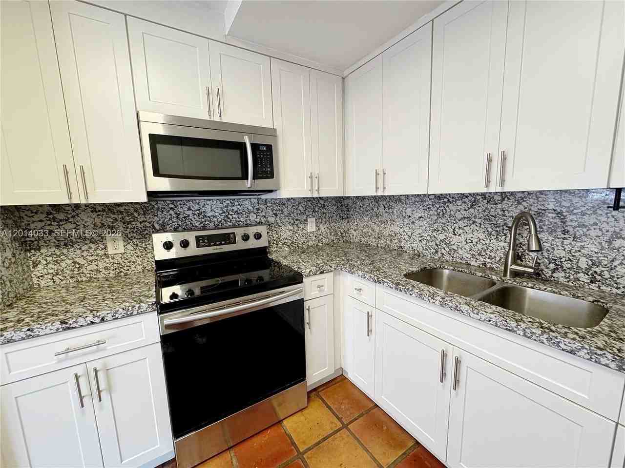 2918 Bird Ave #7 - Photo 7 of 21
