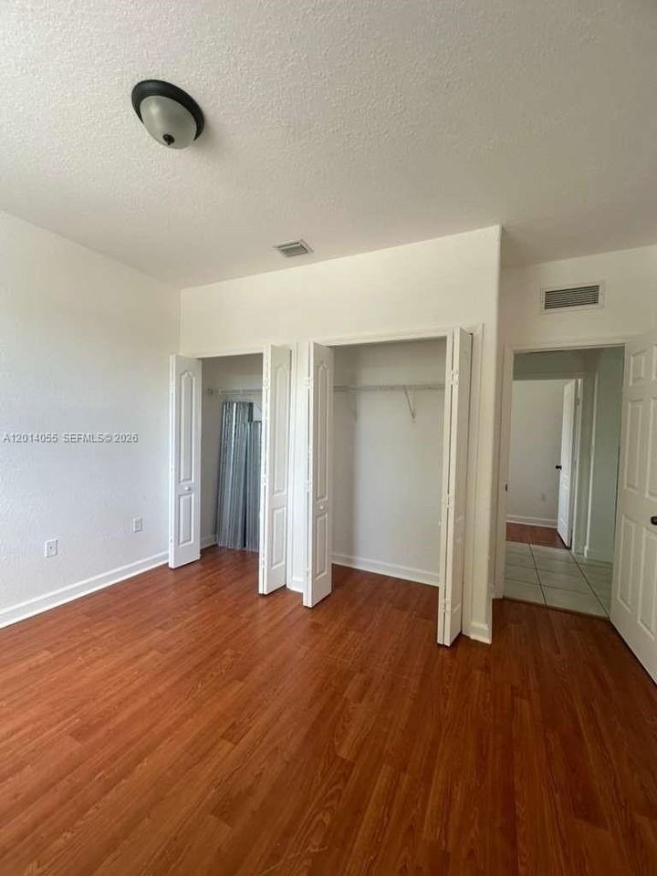 2755 Se 16th Ave #200 - Photo 7 of 15