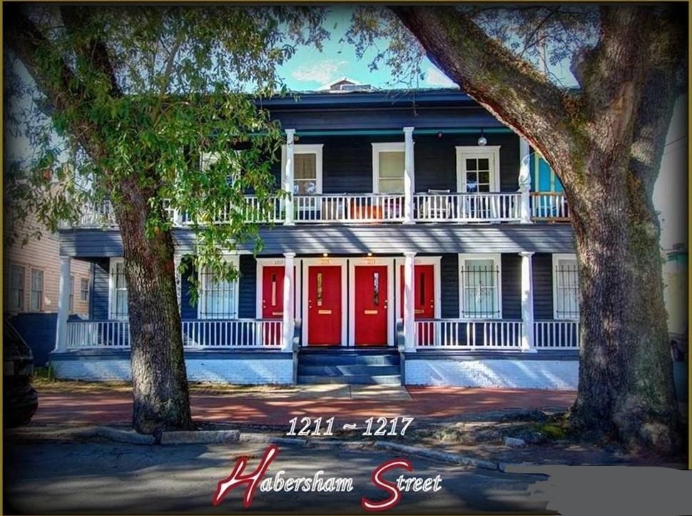 1213 Habersham St #1213