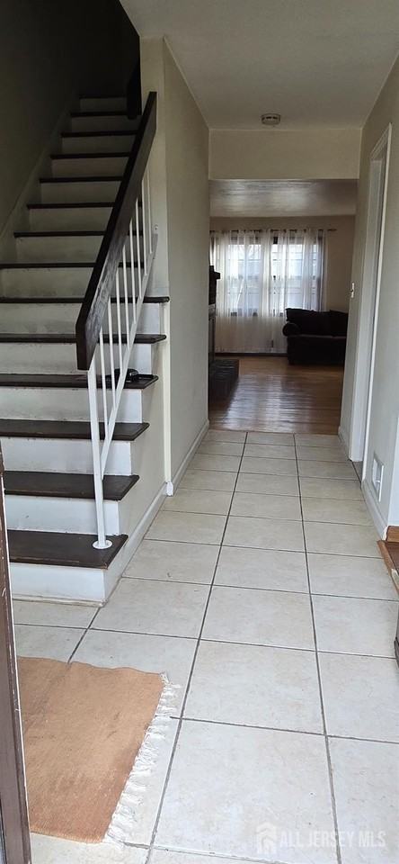 78 Highview Dr - Photo 2 of 29