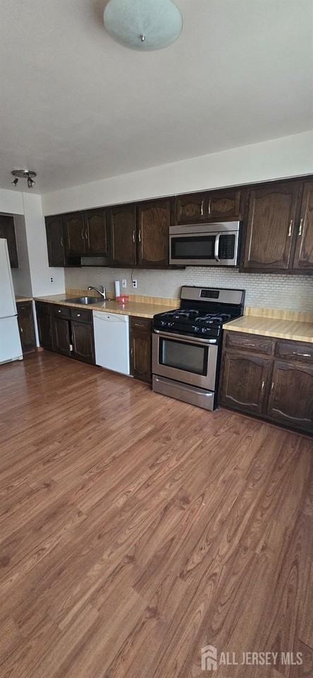 78 Highview Dr - Photo 6 of 29