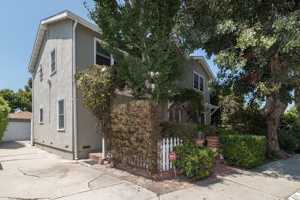 featured image of 4711 Purdue Ave #1