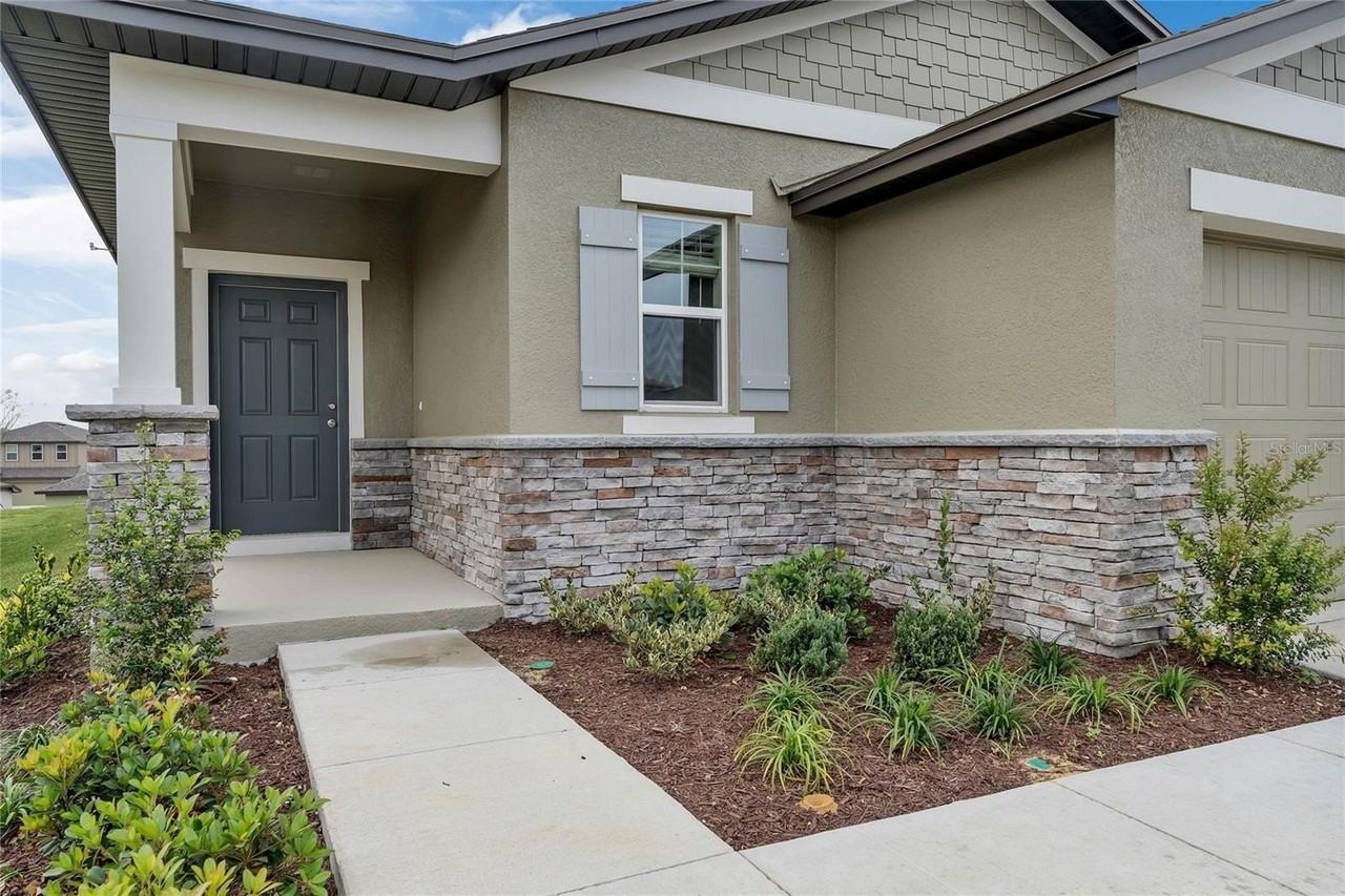 1877 Sierra Sun Way - Photo 2 of 27