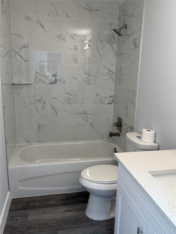 15854 Sw 38th Pl - Photo 7 of 11