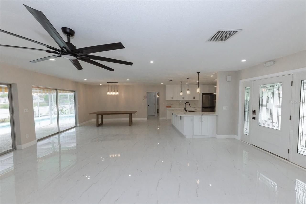2187 Waterside Dr - Photo 6 of 50