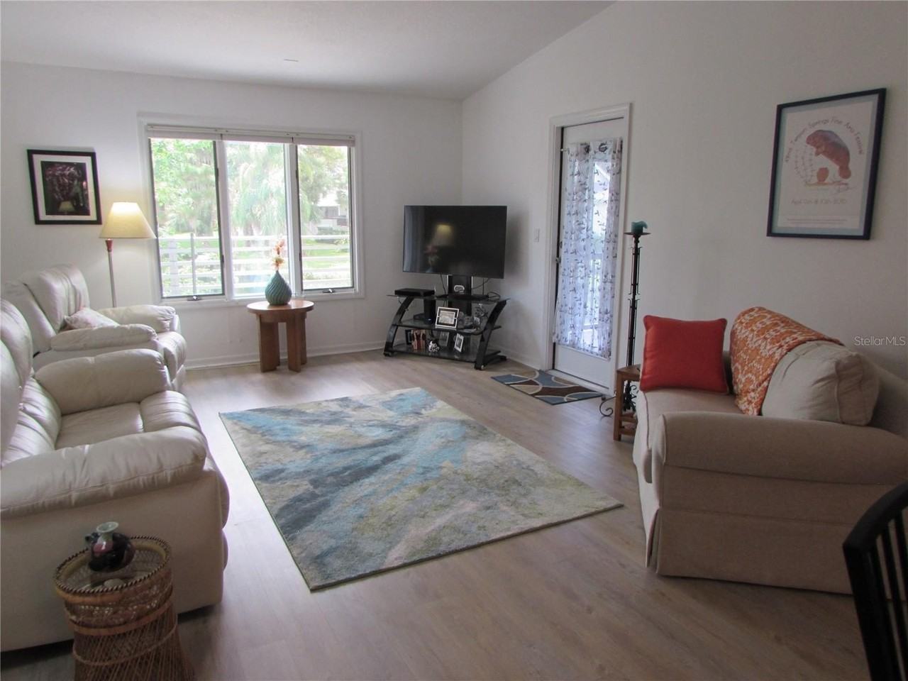 1013 Lake Avoca Ct - Photo 7 of 29