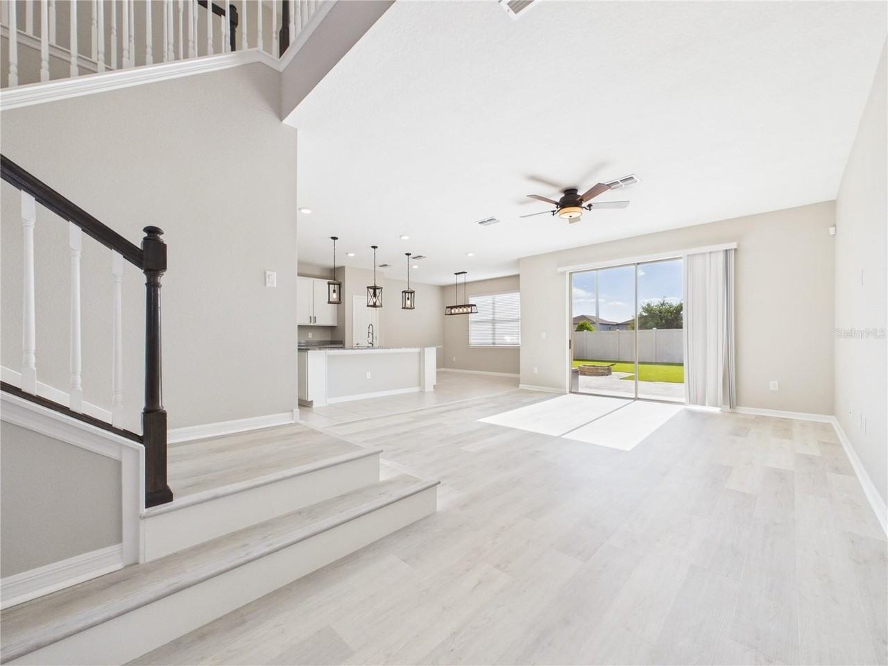 11303 Green Harvest Dr - Photo 4 of 50