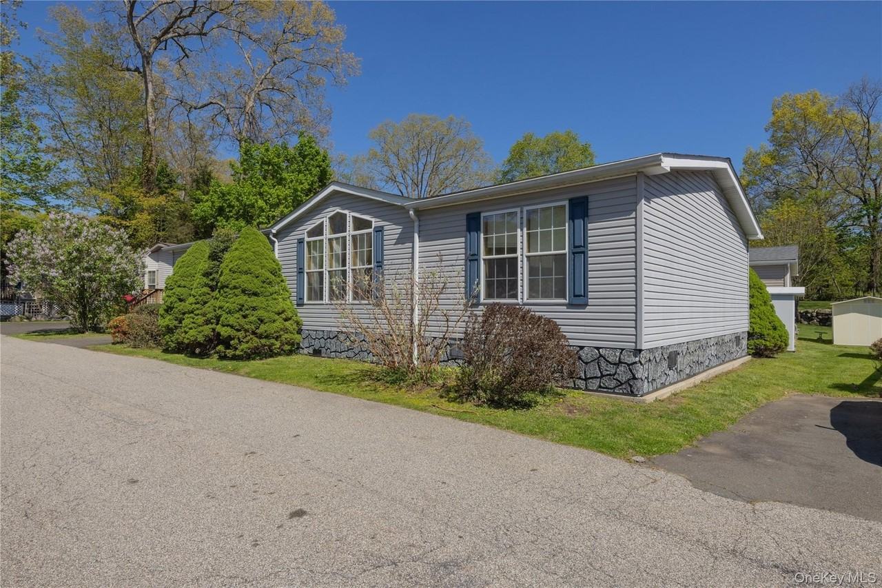 39 Cedar Flats Rd - Photo 2 of 26