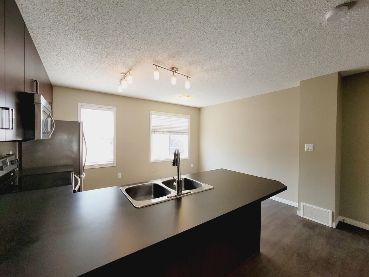 9151 Shaw Way Sw #18 - Photo 3 of 15