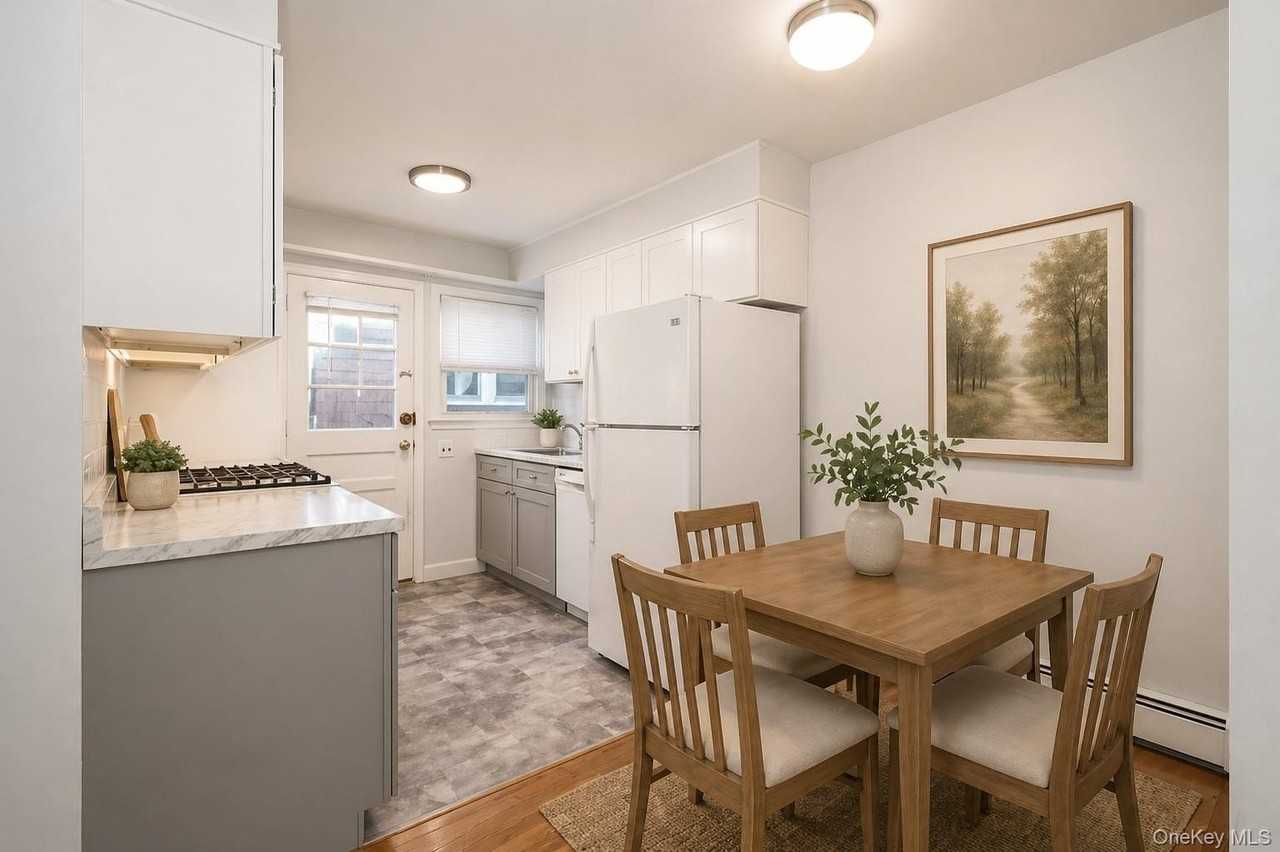 214 Fenimore Rd #A - Photo 5 of 9