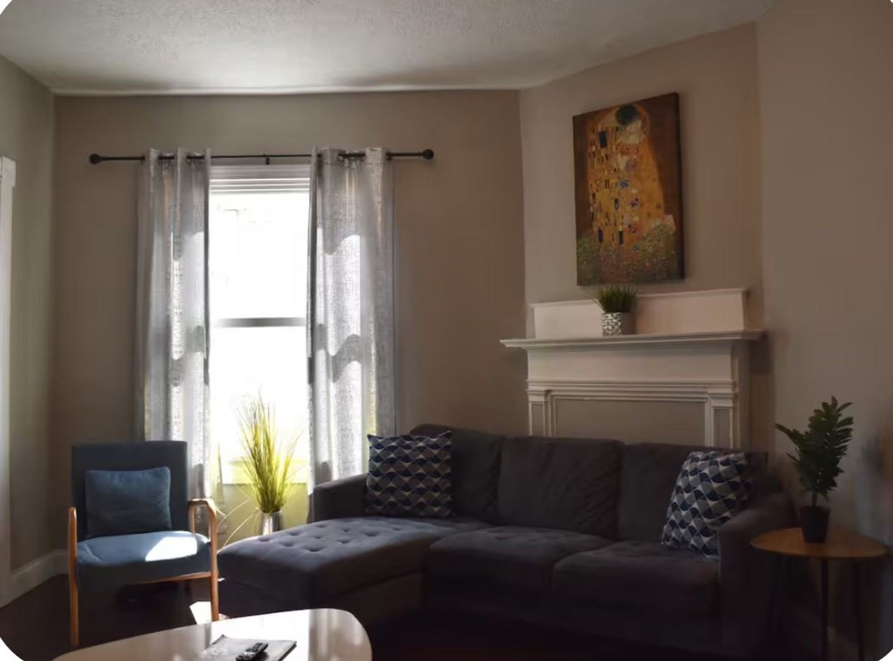 7220 Meade Street - Photo 3 of 35