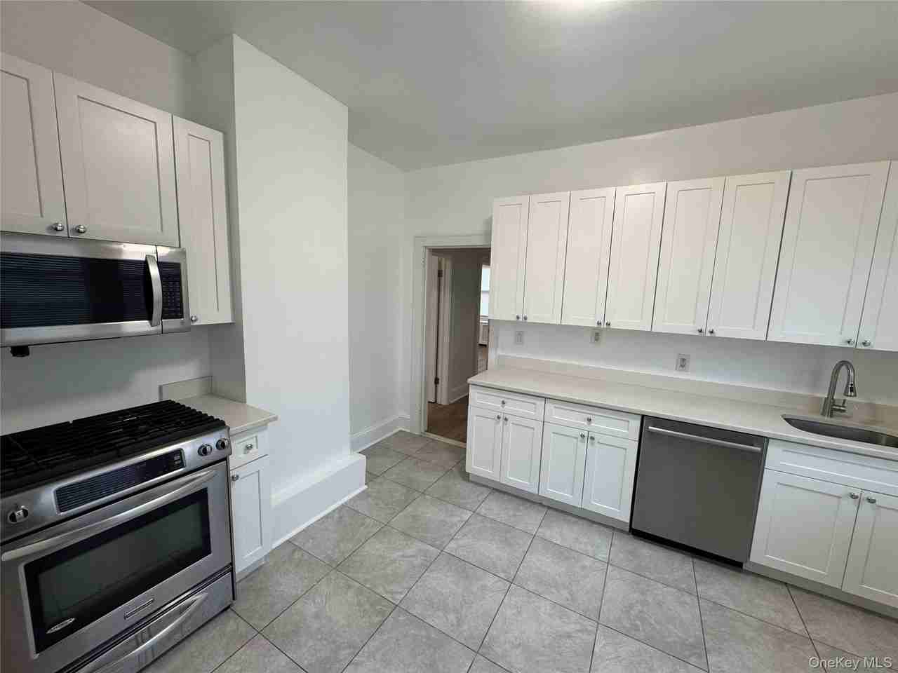 520 Fourth Ave #2 - Photo 4 of 9