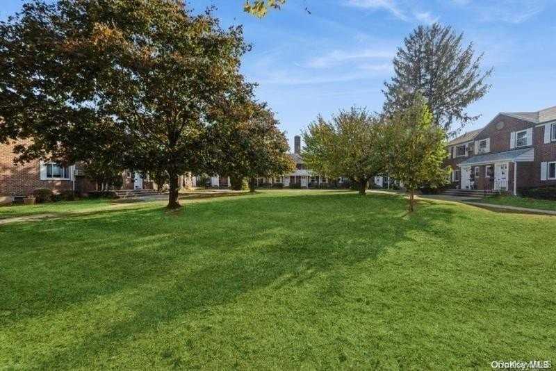 26172 Langston Ave - Photo 3 of 8