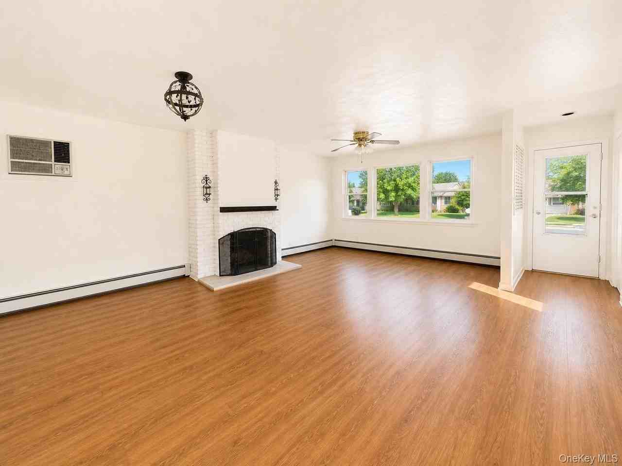 36 Forest Dr - Photo 5 of 21
