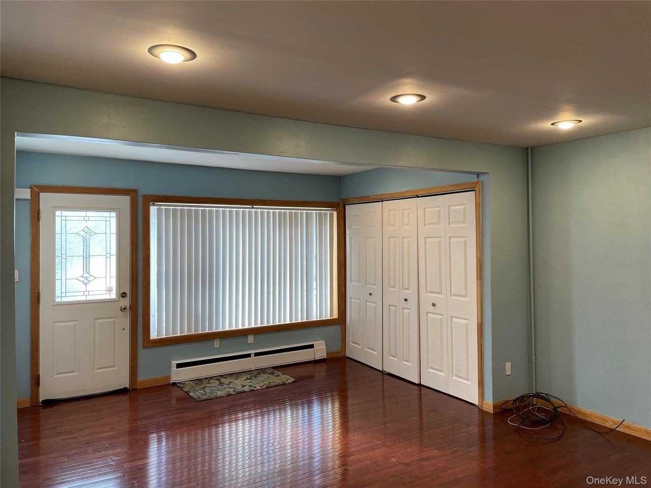 3321 Jordan St - Photo 2 of 15