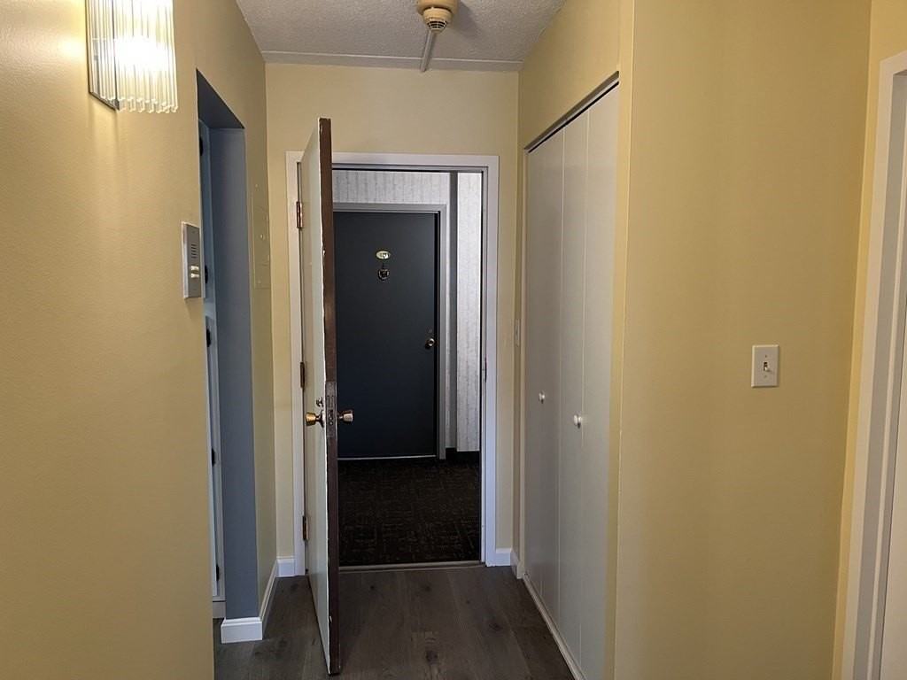 1550 Worcester Rd #114 - Photo 3 of 29