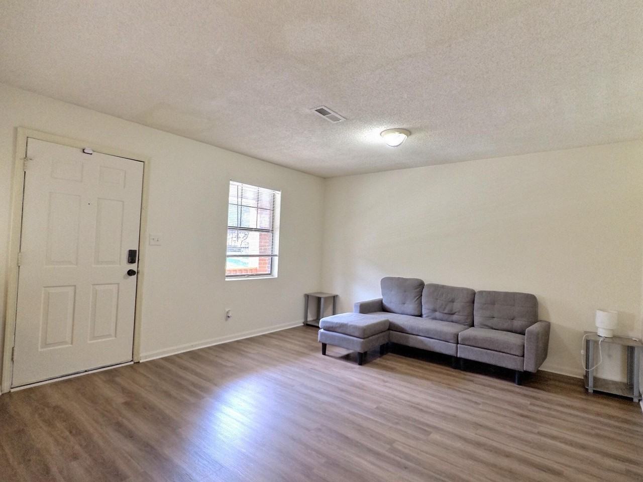 White Meadow Ln - Photo 3 of 4