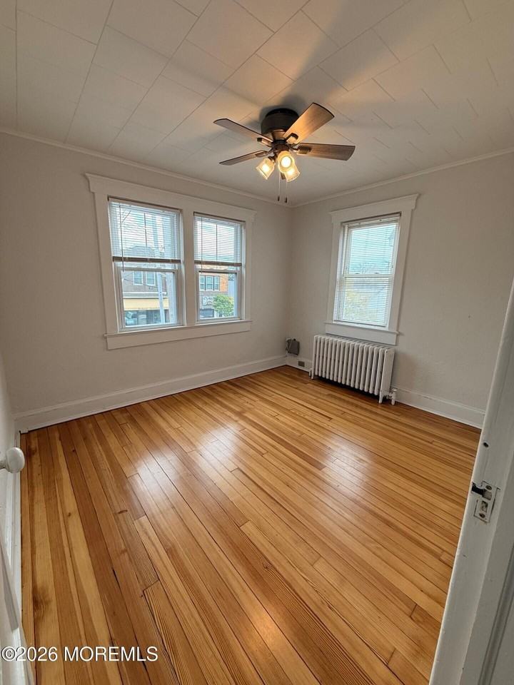 1005 Main St #3 - Photo 7 of 14