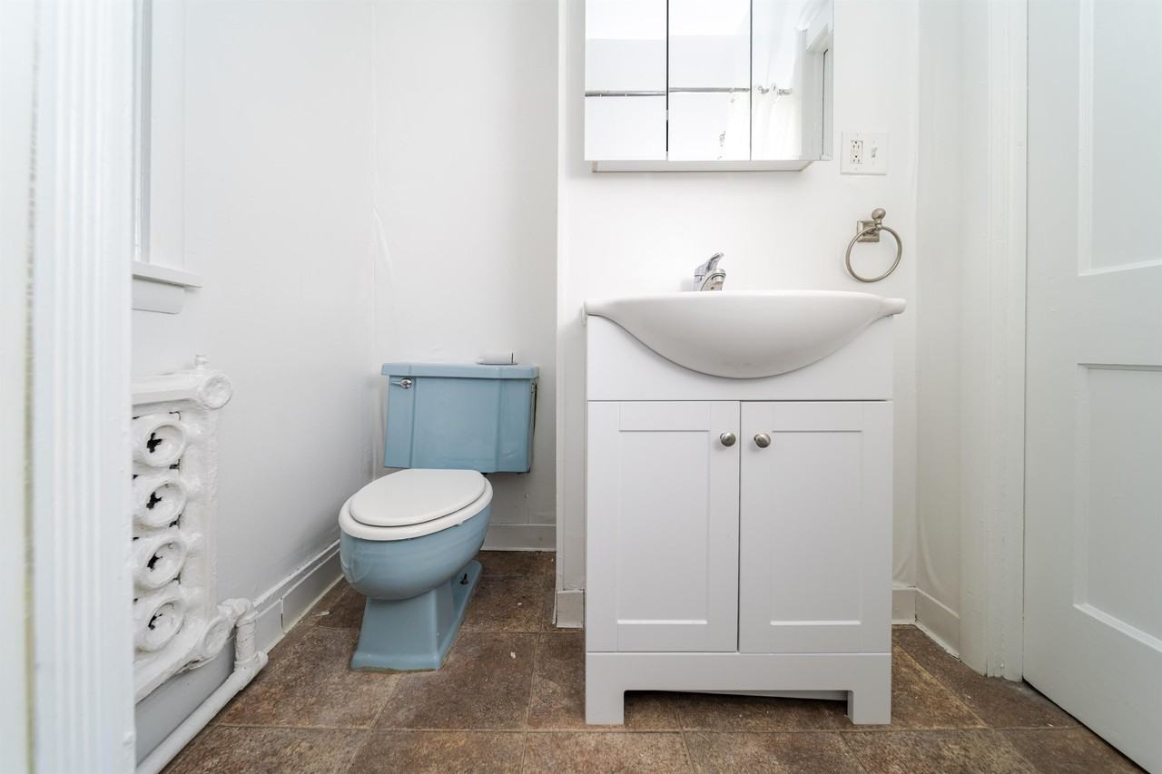 504 Morris St #2 - Photo 5 of 14