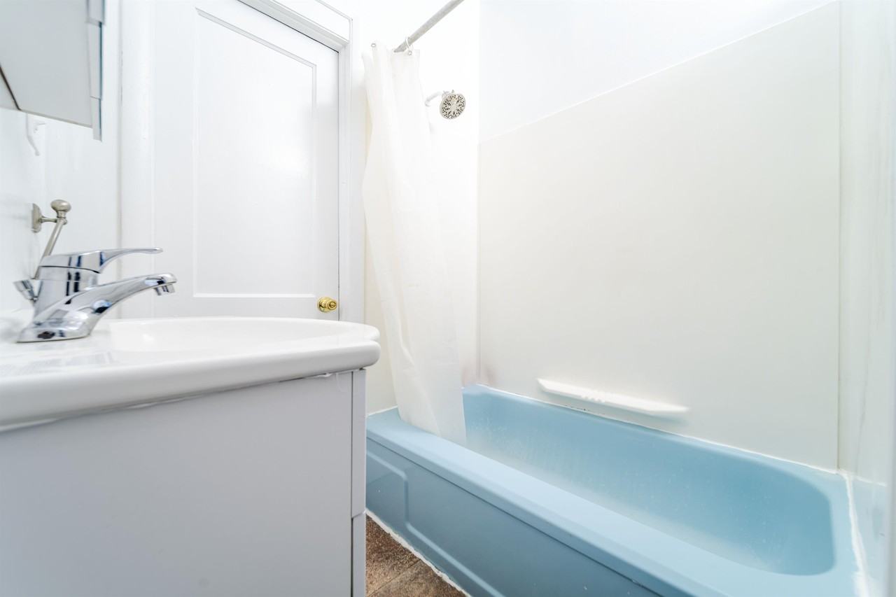 504 Morris St #2 - Photo 6 of 14