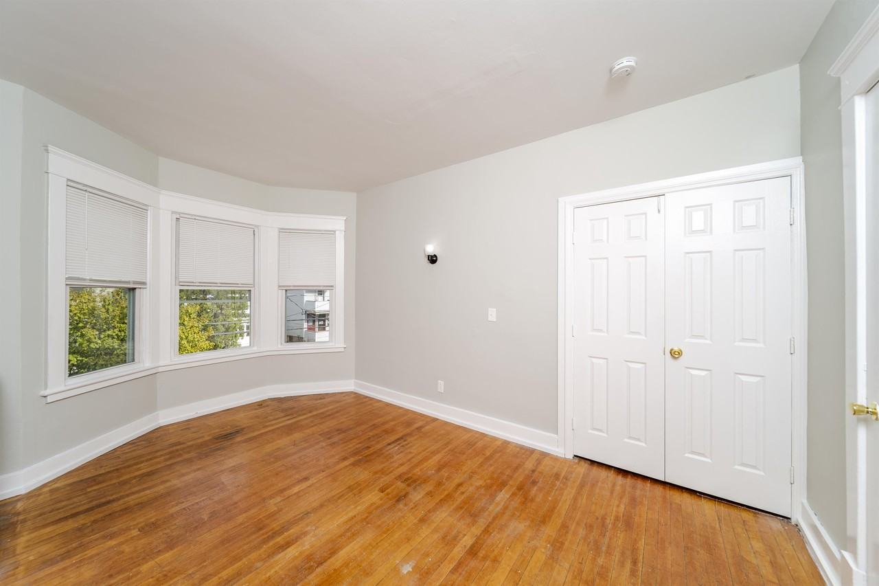 504 Morris St #2 - Photo 7 of 14