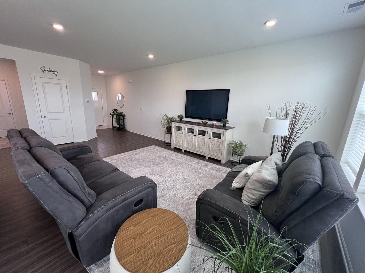 25701 W Yorkshire Dr - Photo 6 of 19