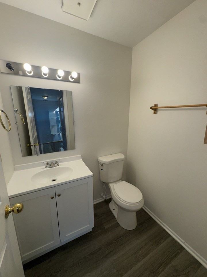 10G Fernwood Dr #10G - Photo 7 of 12