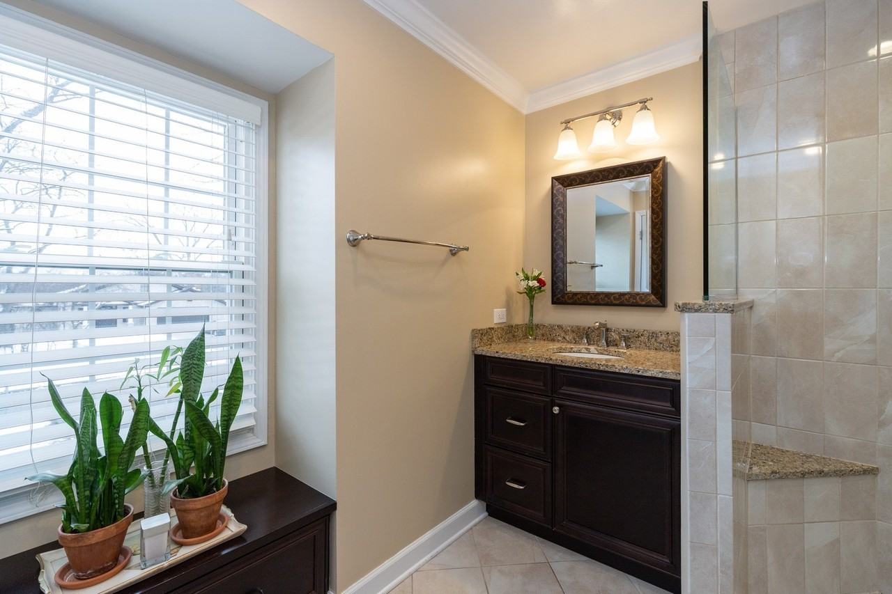 26 Linden Ave - Photo 7 of 11