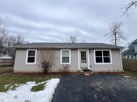 featured image of 2610 S Elmkirk Park