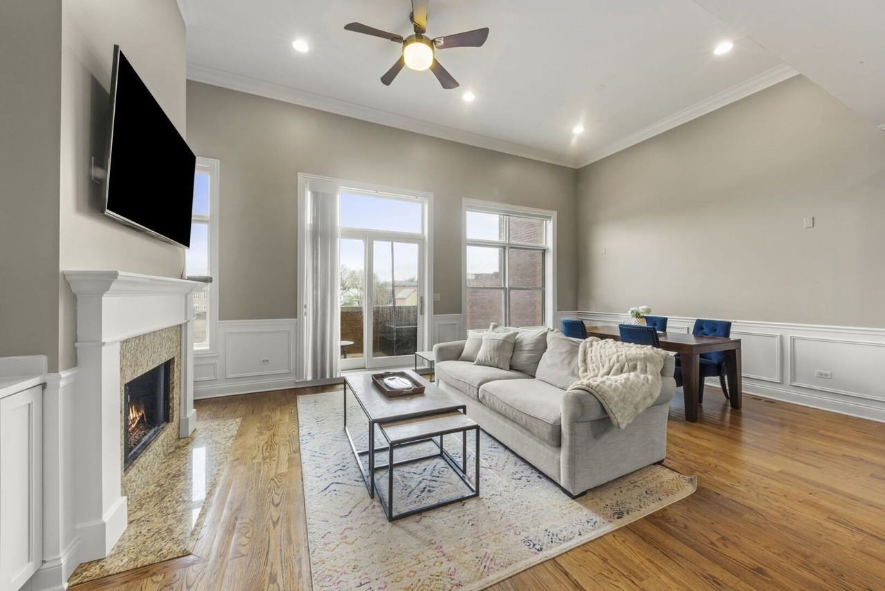 1130 W Diversey Pkwy #4W - Photo 5 of 21