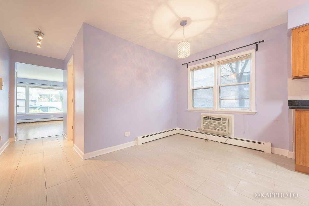5942 W Addison St #1 - Photo 7 of 24