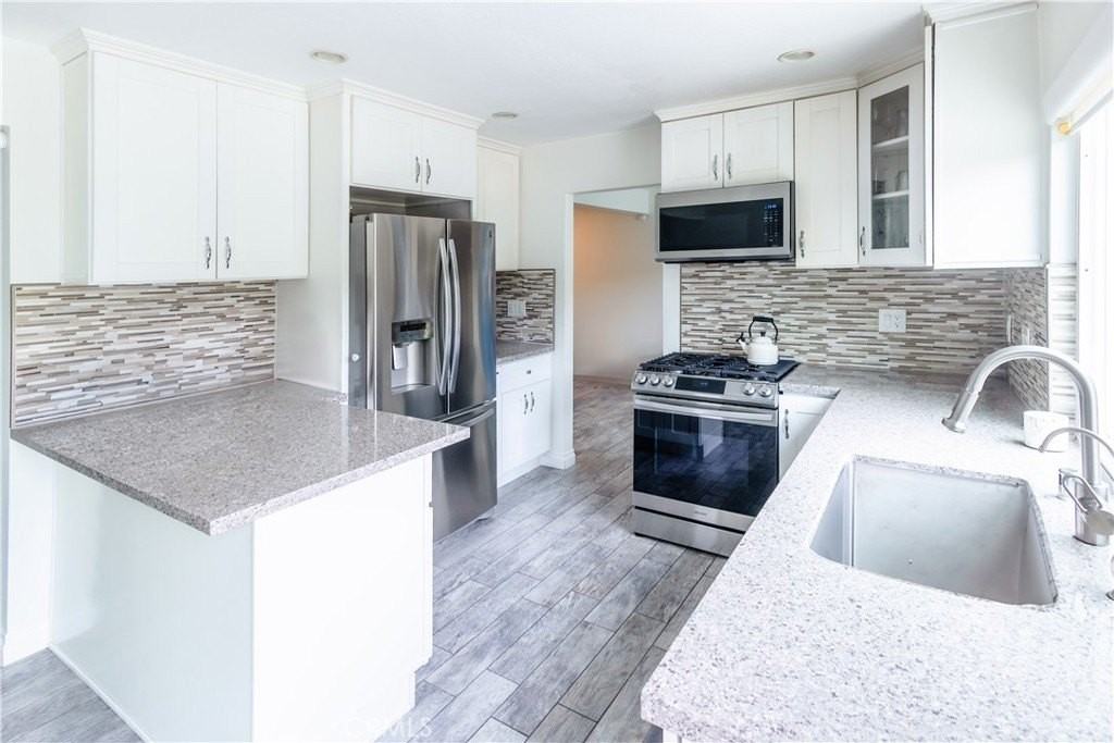11144 Jerry Pl - Photo 5 of 21