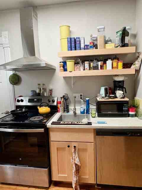 223 1/2 N Pinckney St #223-1-2 - Photo 2 of 24