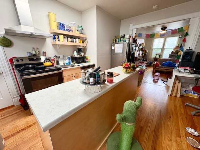 223 1/2 N Pinckney St #223-1-2 - Photo 5 of 24