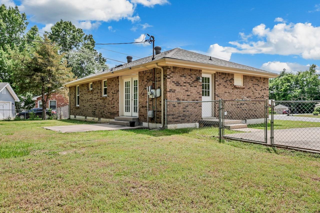 3105 Spring Creek Ct - Photo 3 of 29