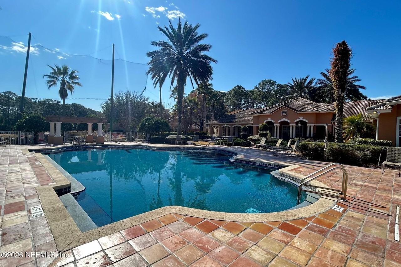 540 Florida Club Blvd #306 - Photo 6 of 36