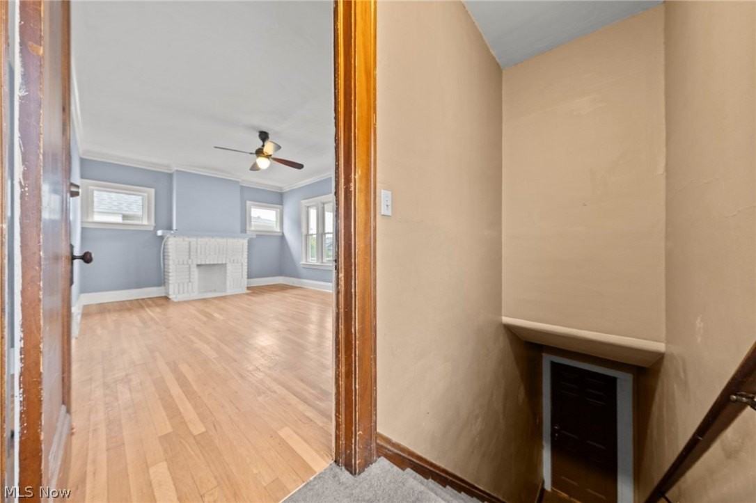 2056 Wascana Ave - Photo 4 of 20