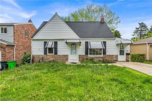 5581 Saxon Dr - Photo 1 of 1