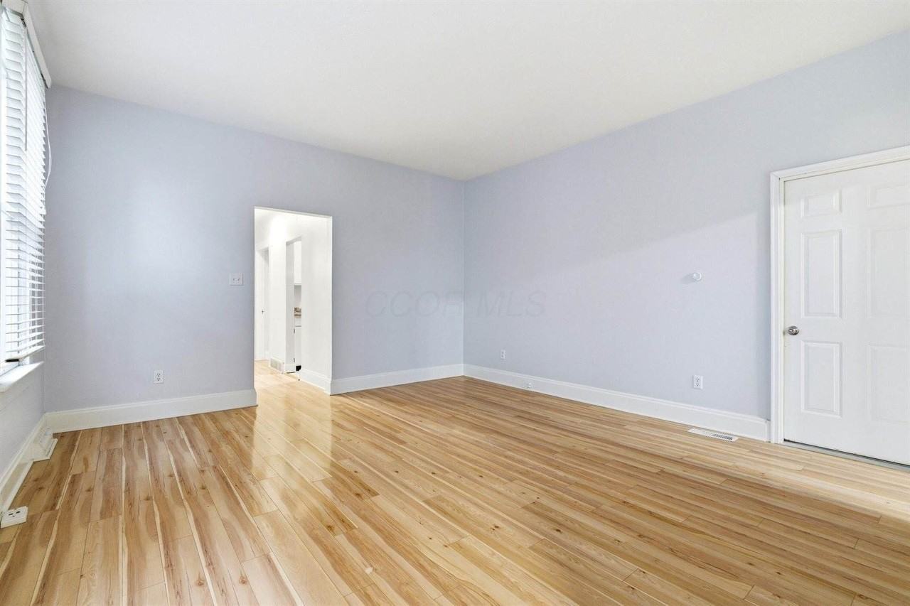 19 E Mithoff St - Photo 6 of 30