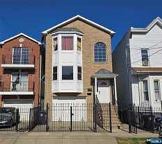 22 Wakeman Ave 2nd Fl - Photo 1 of 1