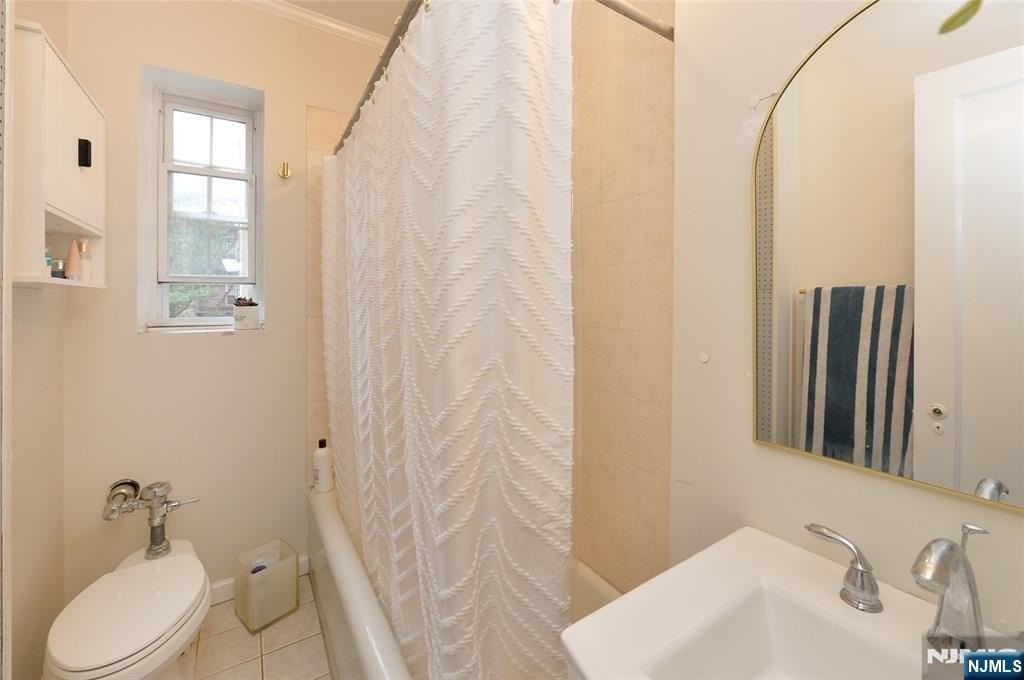 275 Engle N3 - Photo 7 of 12