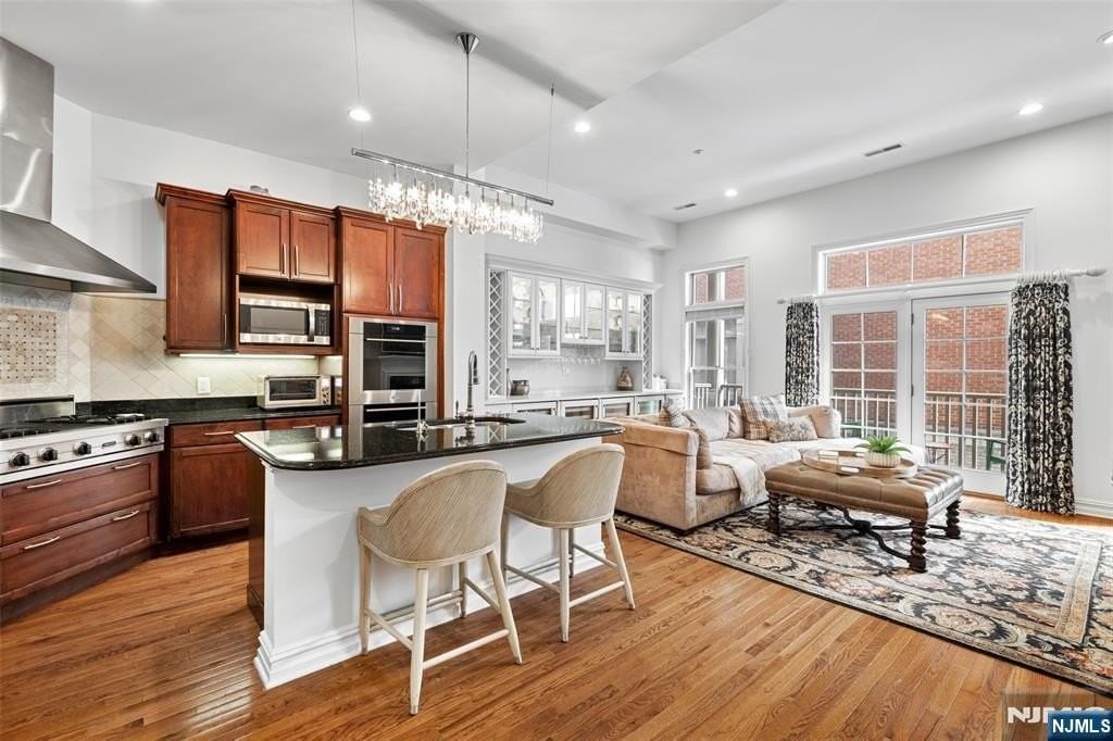 36 Regency Place TH - 36 - Photo 4 of 20