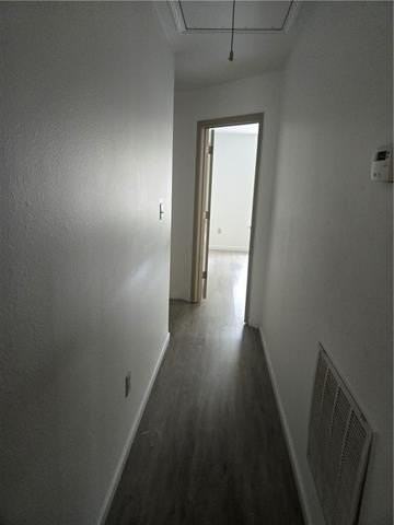 5823 Tullis Dr - Photo 4 of 8