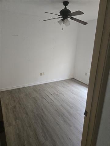 5823 Tullis Dr - Photo 5 of 8