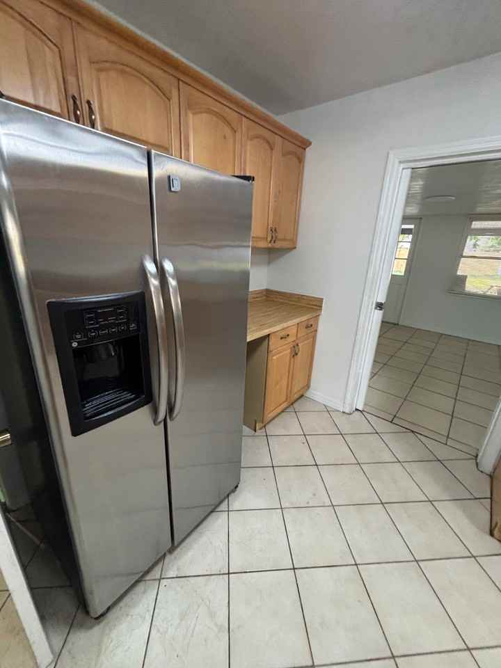 5299 32nd Ter N - Photo 4 of 30
